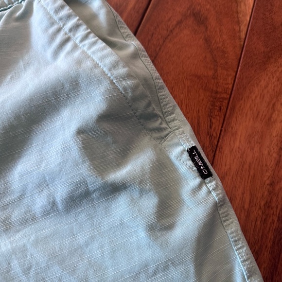 O’Neill teal sea foam size 30 men’s board shorts lightly used - Picture 2 of 5